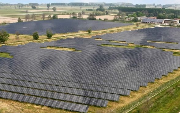 Canadian Solar Complete Sale of 17.7 mwp subsidy free solar portfolio in italy to sonnedix 1030 x 368